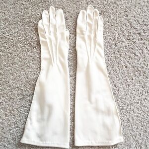Shalimar Vintage Opera Gloves Sz 7 Off Soft White Nylon Formal Special Occasion
